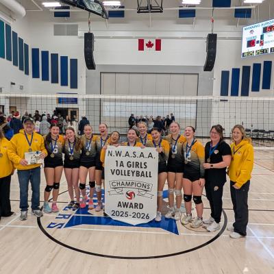 Hines Creek Composite Team History: This is a team of heart. The team currently holds a record of 15-3. It took the girls a while to really believe what they are capable of. The coaches saw on day one the potential of this group and knew great things lay ahead. Although it took a while to believe in themselves, they came together as a team and each player found their role, embracing everything and anything that came their way. Their dedication and commitment to the game are among the best we've ever seen.