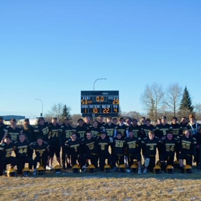 Wainwright High School 9-a-side Team History: What a year it has been for the Commandos, a season full of uncertainties, adversities and early injuries. Like all teams in Alberta, there were disruptions and long pauses that had many wondering if provincial play would even be a possibility. This Commandos team bought in from day one and worked hard every chance they had to take the field. The Commandos were the only team in the 9 a-side Central division to have the opportunity to finish their full season.